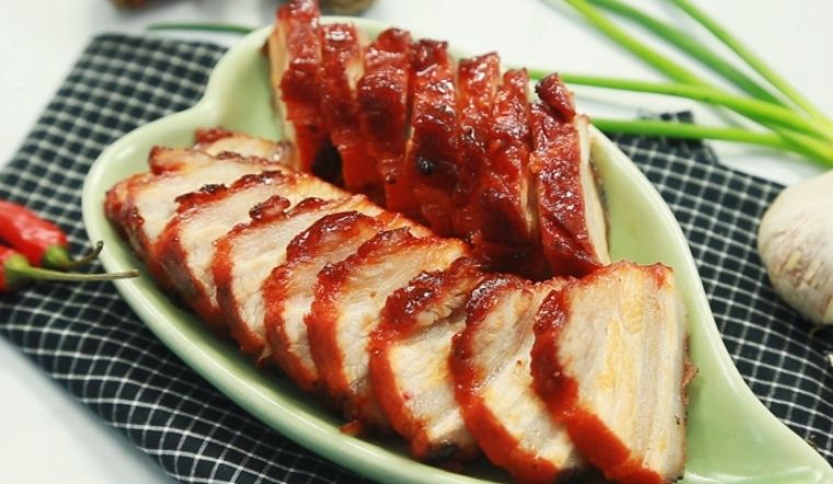 Thịt heo m&agrave; l&agrave;m thế n&agrave;y th&igrave; ăn c&ugrave;ng cơm, b&aacute;nh m&igrave; hay x&ocirc;i đều ngon xuất sắc: Thao t&aacute;c chưa tới 20 ph&uacute;t l&agrave; xong! - Ảnh 1.