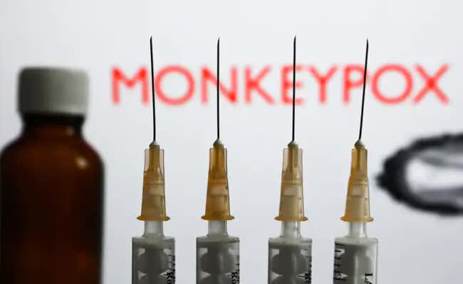 Đậu mùa khỉ: Căn bệnh khiến 66 người đã tử vong, chưa có vaccine, cần làm gì nếu nghi ngờ nhiễm bệnh? - Ảnh 10.