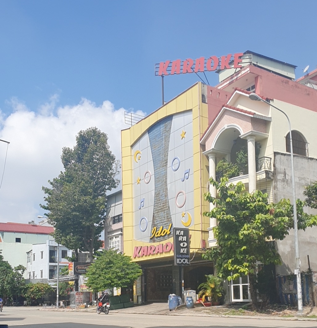 Diễn biến nóng liên quan đến quán karaoke IDOL - Ảnh 1. Diễn biến nóng liên quan đến quán karaoke IDOL - Ảnh 1.