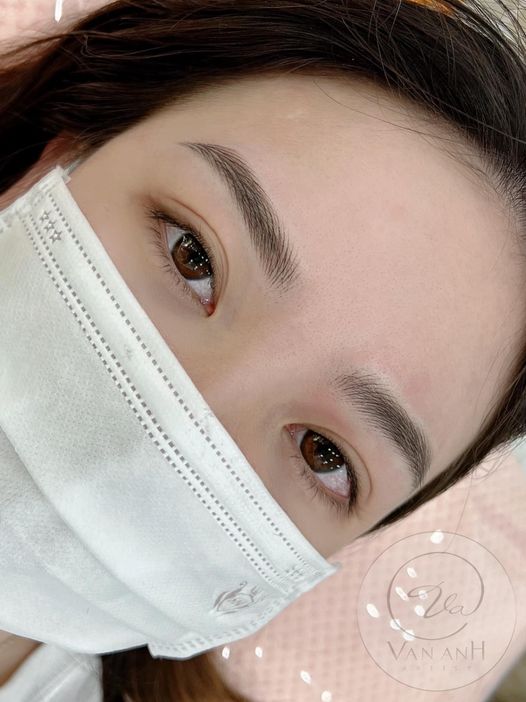 Bước ngoặt từ chuyên gia thiết kế đồ hoạ đến Master phun xăm thẩm mỹ Nguyễn Vân Anh - Ảnh 3. Bước ngoặt từ chuyên gia thiết kế đồ hoạ đến Master phun xăm thẩm mỹ Nguyễn Vân Anh - Ảnh 3.