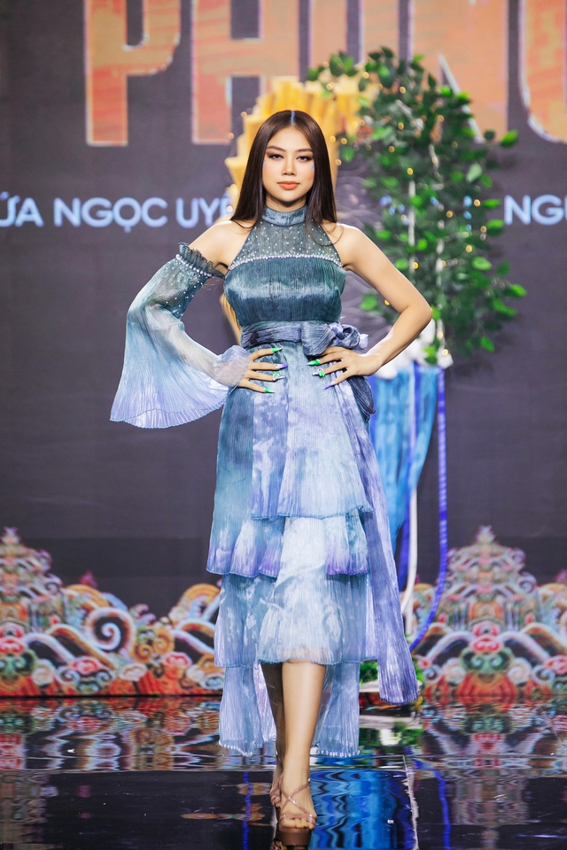 Trang phục dân tộc khó hiểu tại Hoa hậu Hoàn vũ Việt Nam 2022 - Ảnh 5.