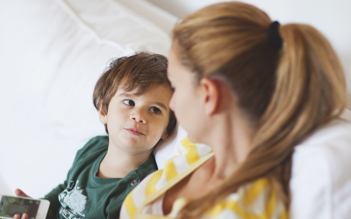 Trẻ n&oacute;i dối chưa chắc l&agrave; xấu, ngược lại c&ograve;n thể hiện sự IQ cao? Cha mẹ cần l&agrave;m g&igrave; khi con kh&ocirc;ng thật th&agrave;? - Ảnh 2.