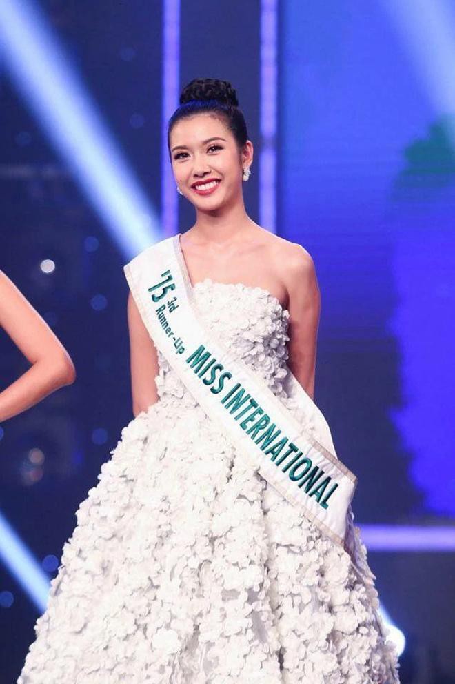 Nhìn lại các đại diện Việt Nam ở Hoa hậu Quốc tế: Thúy Vân nắm giữ kỷ lục, Tường San gây tiếc nuối - Ảnh 13.