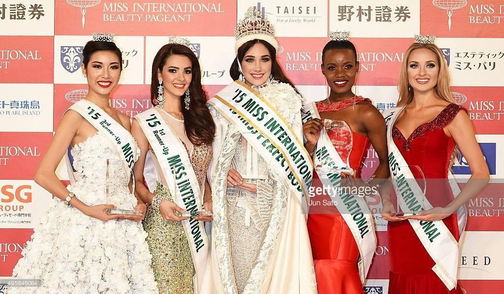 Nhìn lại các đại diện Việt Nam ở Hoa hậu Quốc tế: Thúy Vân nắm giữ kỷ lục, Tường San gây tiếc nuối - Ảnh 14.