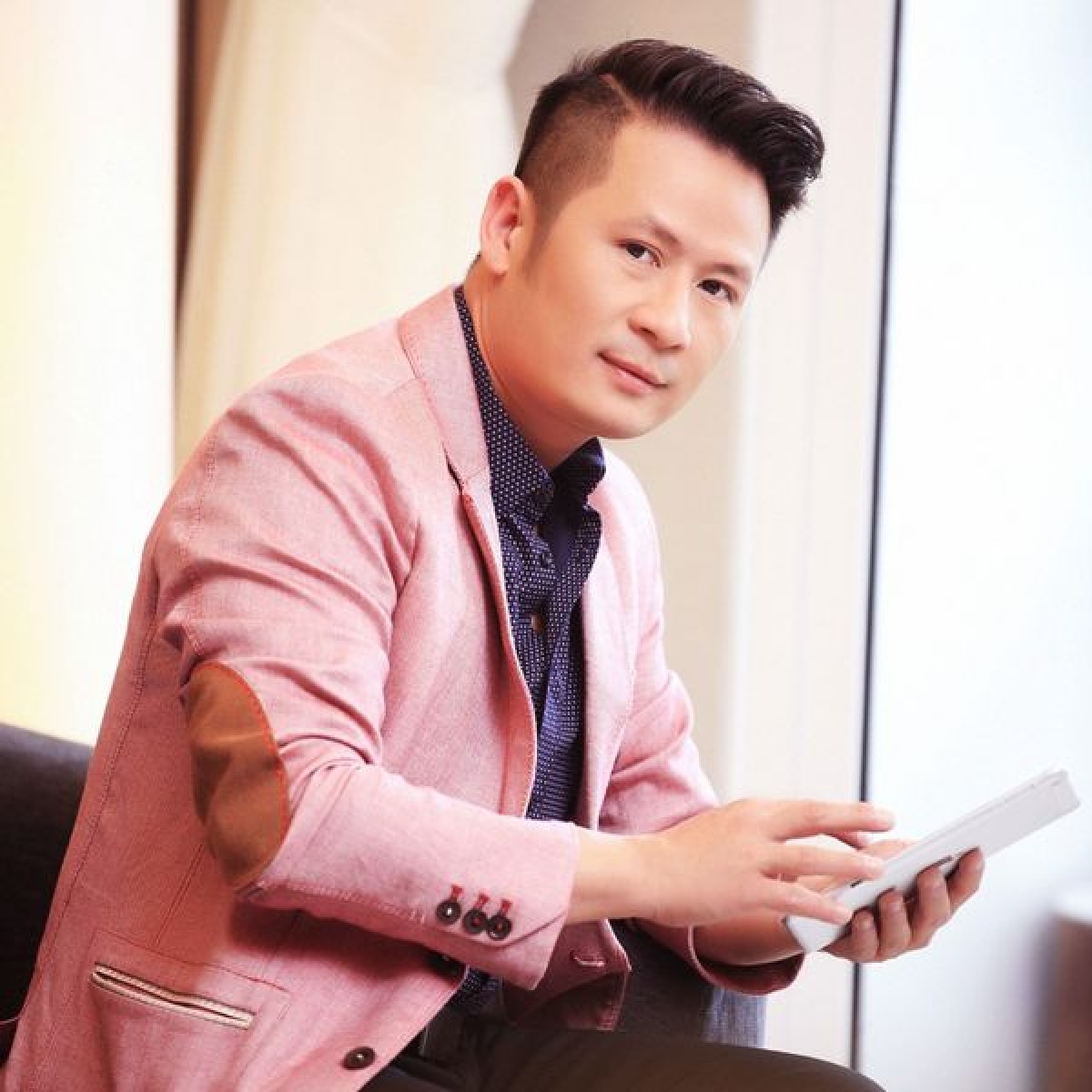 Bằng Kiều lần đầu tiết lộ về con trai thứ 4 với tình mới - Ảnh 2. Bằng Kiều lần đầu tiết lộ về con trai thứ 4 với tình mới - Ảnh 2.