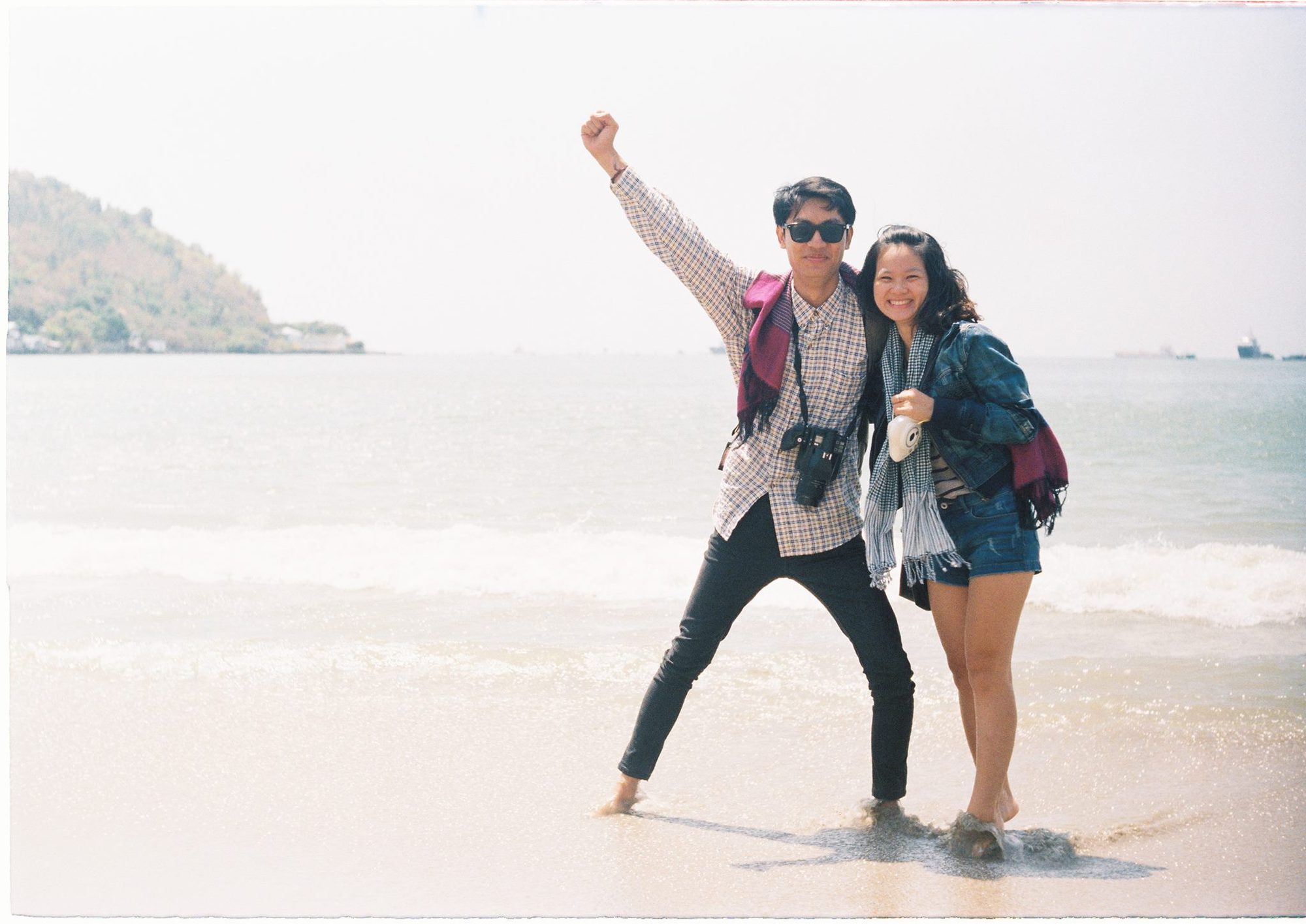 Vì yêu thiên nhiên, đôi vợ chồng trẻ bỏ Sài Gòn tìm núi rừng để lập nghiệp và thực hiện các hoạt động bảo vệ môi trường - Ảnh 1.