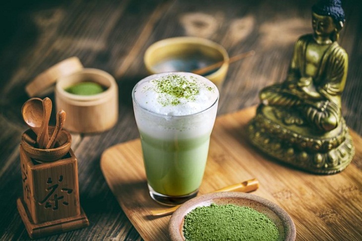 phan-biet-bot-matcha-va-bot-tra-xanh-cach-dung-va-7.jpg