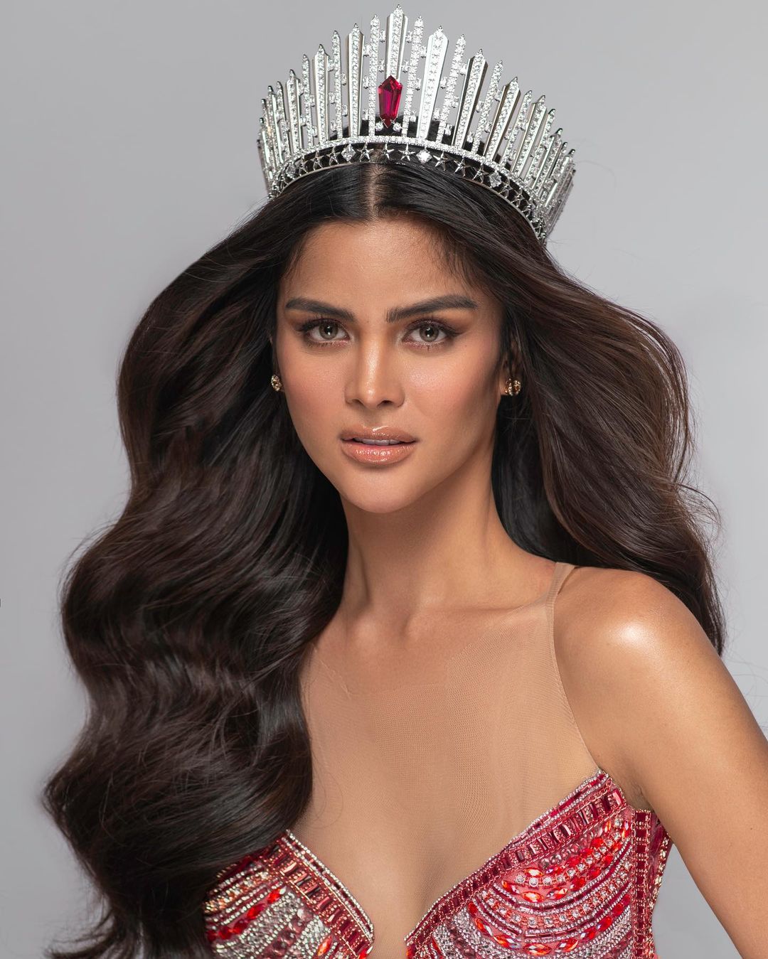 Transvestit fohisha Transvestit fohisha