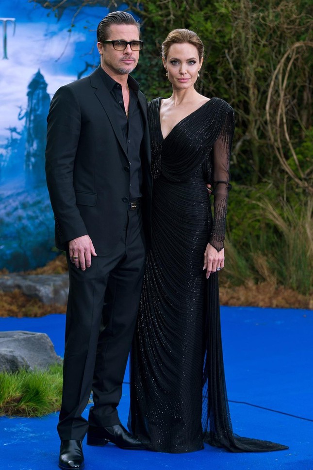 Brad Pitt mất một năm tìm vàng trong bất động sản tranh chấp với Angelina Jolie  - Ảnh 4.