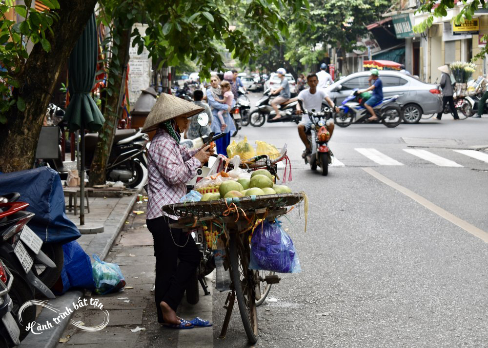 Phép màu Hà Nội và những niềm vui bất ngờ khiến khách Tây kinh ngạc và choáng váng - Ảnh 7. Phép màu Hà Nội và những niềm vui bất ngờ khiến khách Tây kinh ngạc và choáng váng - Ảnh 7.