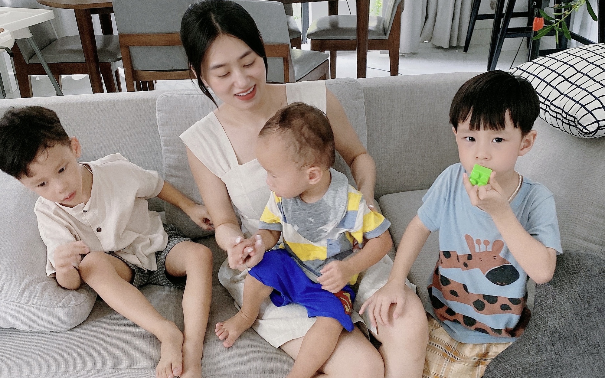 Bà mẹ trẻ ở Hải Phòng "nhìn cây sửa đất, nhìn con sửa mình"