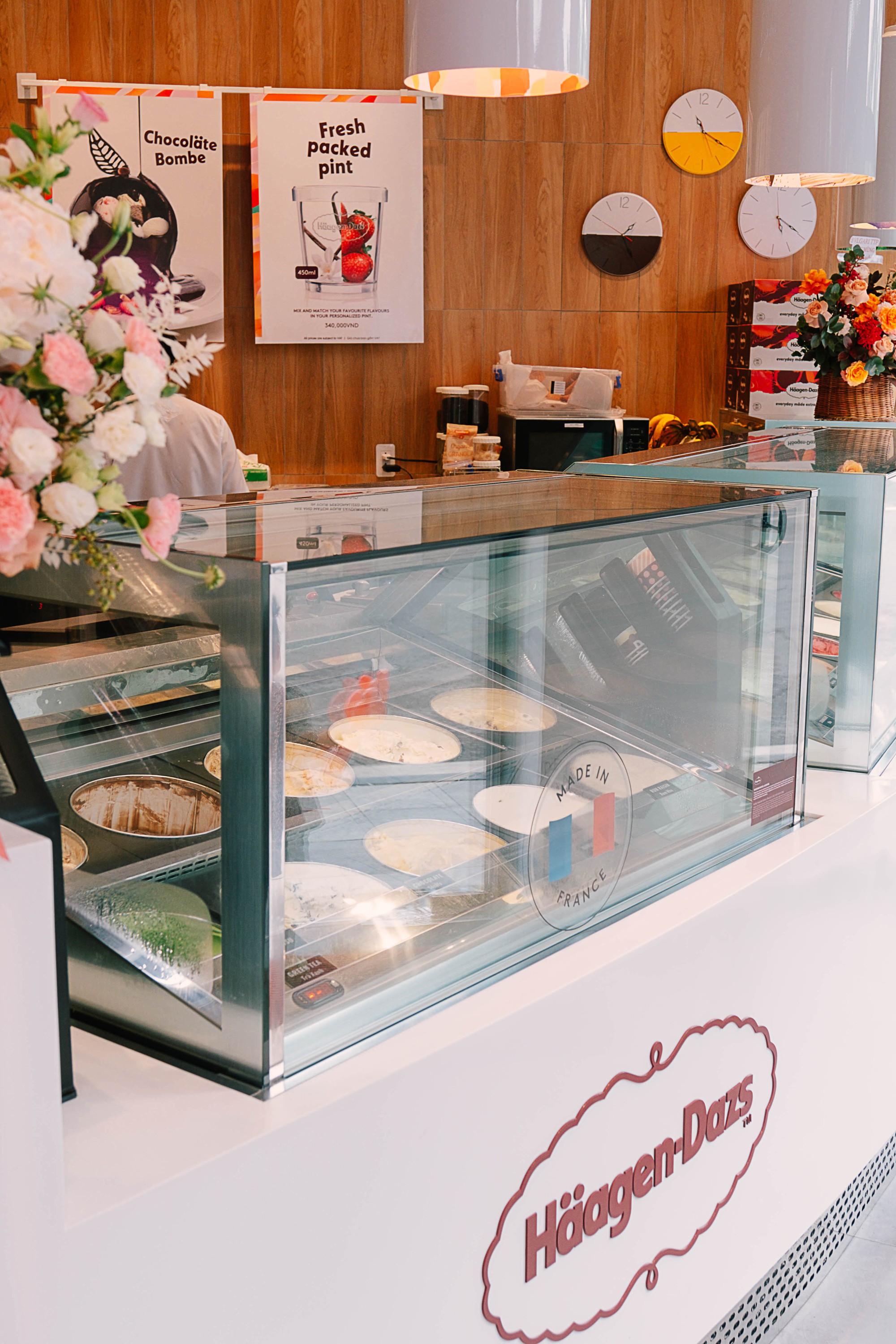 Trải nghiệm không gian và dịch vụ tại HäagenDazs Lê Thái Tổ