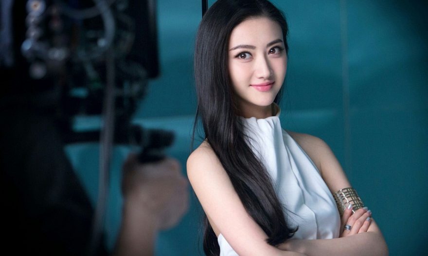 Phụ nữ thông minh biết cách "khờ khạo" ở những thời điểm quyết định khiến đàn ông cả đời không quên