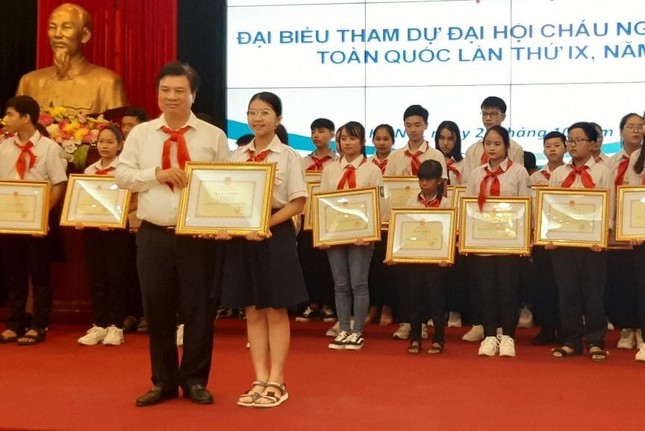 Nữ sinh Tiền Giang đạt 4 điểm 10 trong kỳ thi tuyển sinh vào lớp 10 - Ảnh 2.