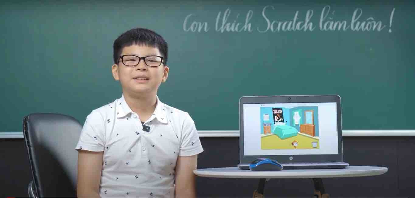 Học sinh tiểu học 'khoe' game do chính mình lập trình nhân Ngày Gia đình Việt Nam khiến nhiều người ngưỡng mộ - Ảnh 2.