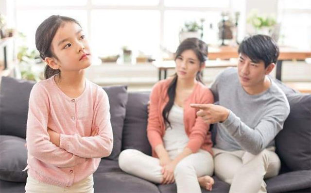 Dạy con có 4 điều cực cấm kỵ, nếu cha mẹ phạm phải 1 điều, con cái dễ bất hiếu và không có tương lai - Ảnh 1.