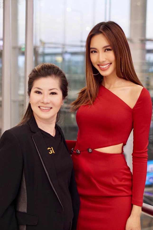 Đương kim Miss Grand Thái Lan sang Việt Nam dự họp báo ra mắt Miss Grand Vietnam 2022 - Ảnh 4.