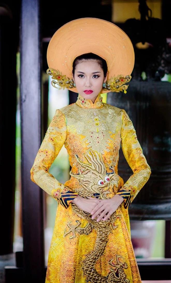 Nhìn lại trang phục dân tộc Việt Nam ở HH Quốc tế: Á hậu Phương Anh sẽ đột phá với bộ áo dài nửa tỷ? - Ảnh 10.