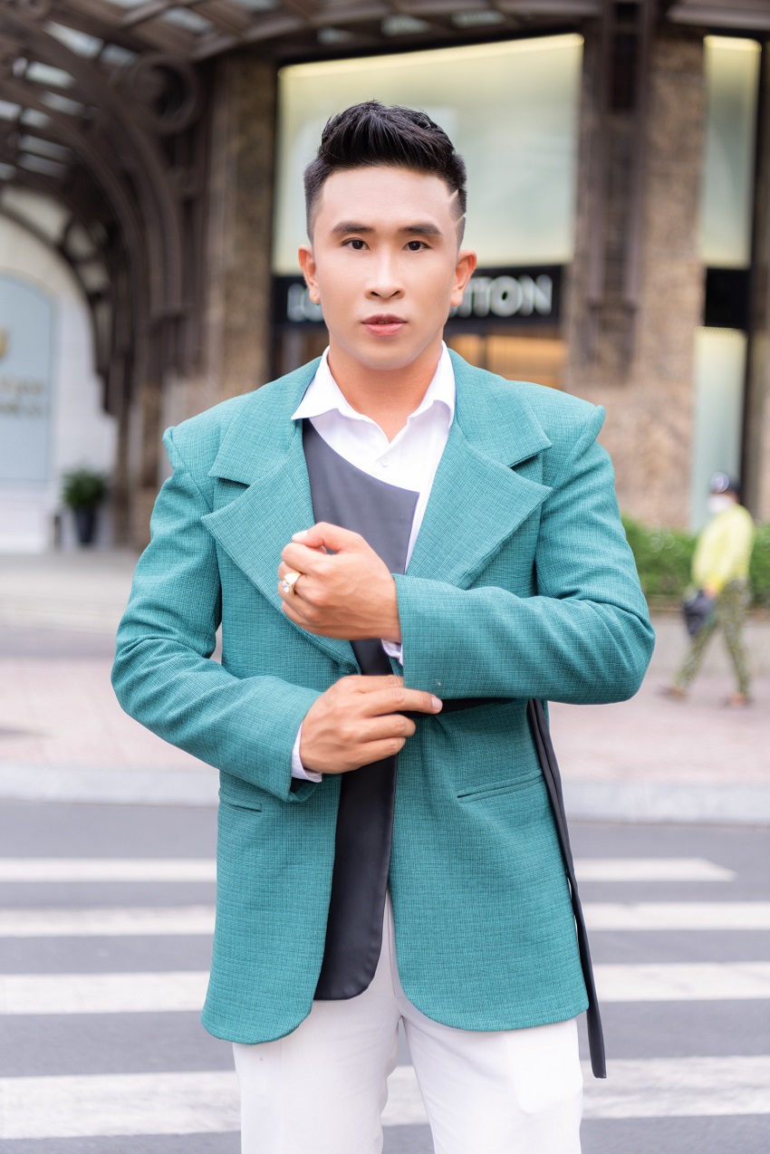 MC Chu Tan Van leads the final of Miss Entrepreneur Universe 2022 in Thailand - Photo 2. MC Chu Tan Van leads the final of Miss Entrepreneur Universe 2022 in Thailand - Photo 2.