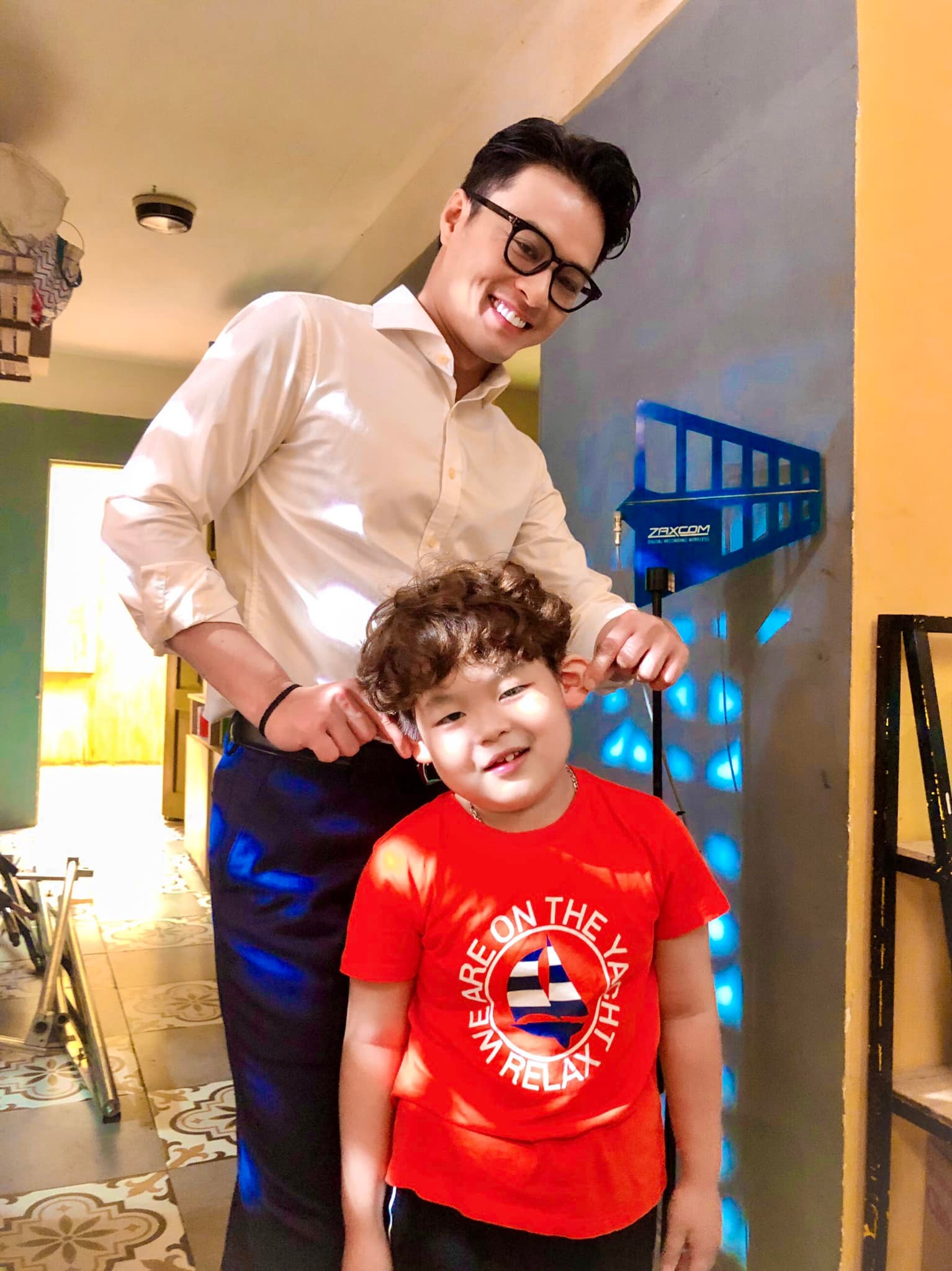 Thương ngày nắng về: Lộ hình ảnh lột xác cực đẹp trai của Hồng Đăng - Ảnh 2. Thương ngày nắng về: Lộ hình ảnh lột xác cực đẹp trai của Hồng Đăng - Ảnh 2.