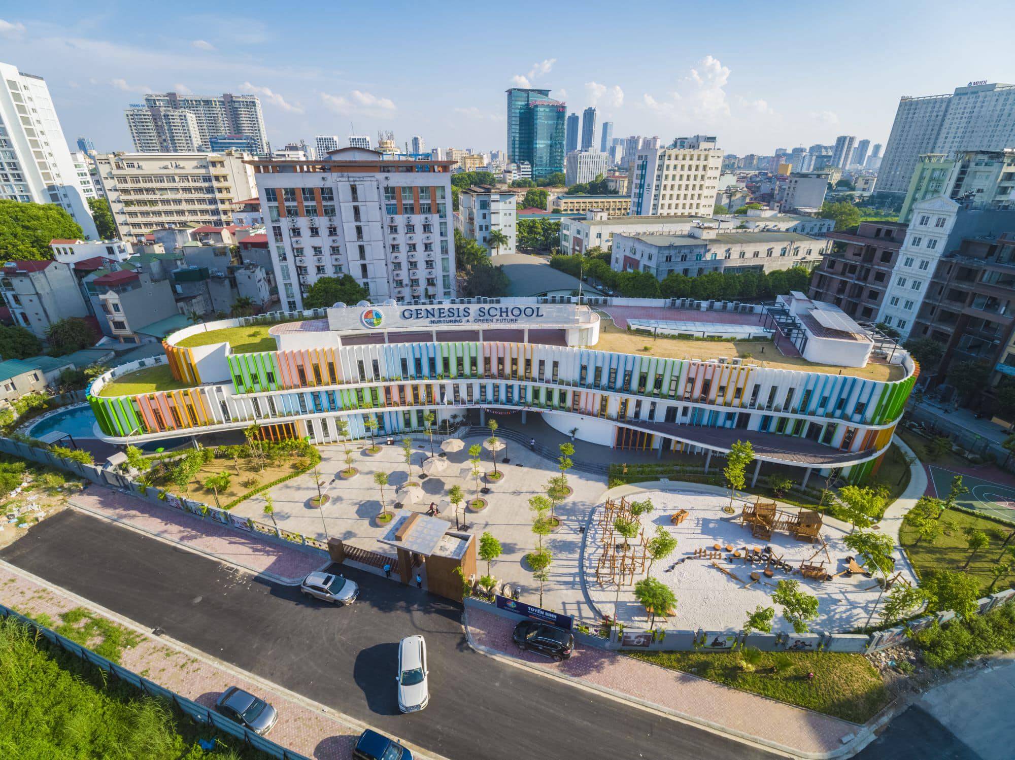 Tay Ho district has a school of 6000m2, as beautiful as a park: Children learn a special subject, forming a sense of green living from the very beginning - Photo 3.