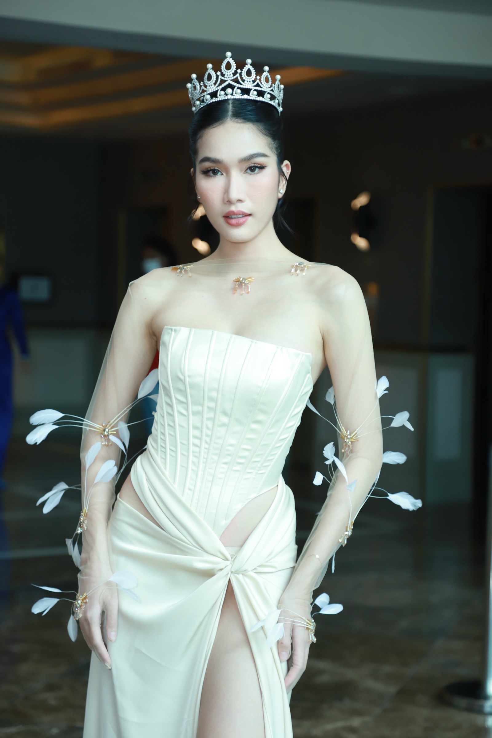 Đỗ Thị Hà cùng dàn Á hậu Việt Nam khoe sắc tại họp báo Miss Grand Vietnam 2022 - Ảnh 7.