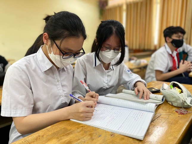 Lưu &yacute; lỗi mất điểm khi thi v&agrave;o lớp 10 - Ảnh 1.