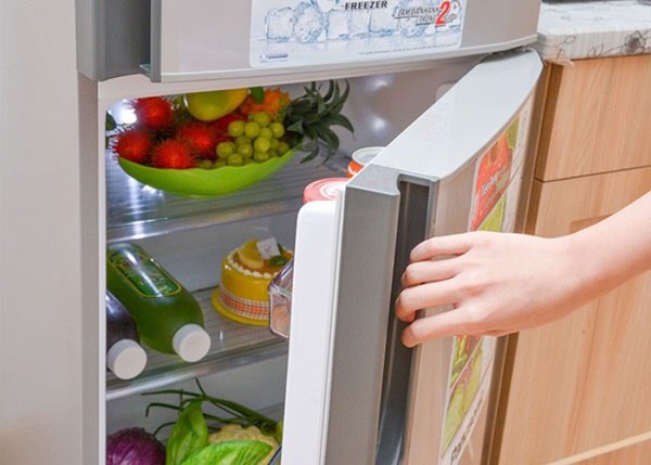 Using a refrigerator in the summer every home makes 6 mistakes that breed bacteria and carcinogens - Photo 1.