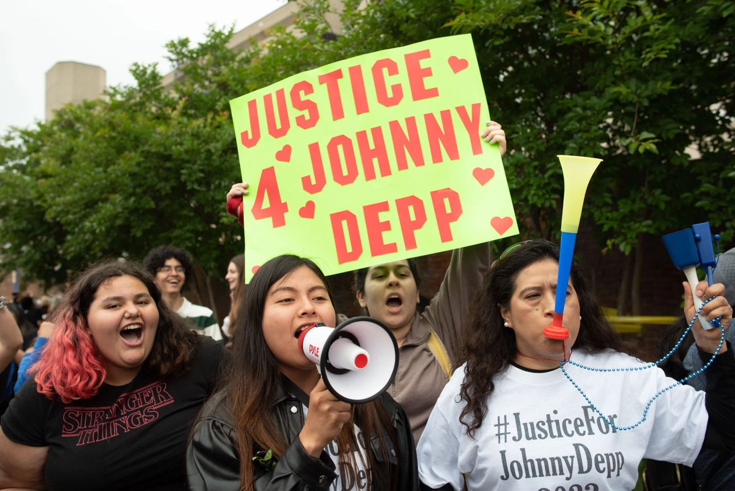 Johnny Depp - Amber Heard gây dựng lại sự nghiệp, hình ảnh thế nào sau phiên toà bom tấn? Chuyên gia đưa ra nhận định bất ngờ! - Ảnh 6.