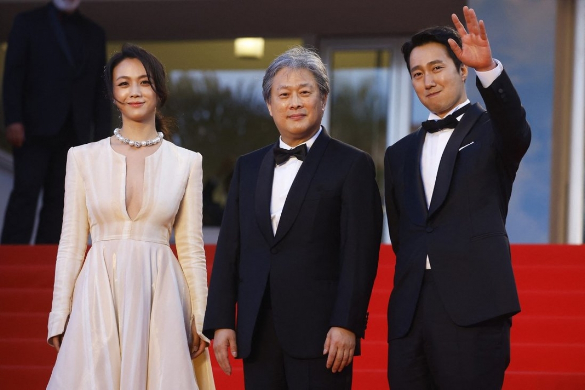 Đạo diễn xuất sắc nhất LHP Cannes 2022 mang tuyệt phẩm đến Việt Nam - Ảnh 1.