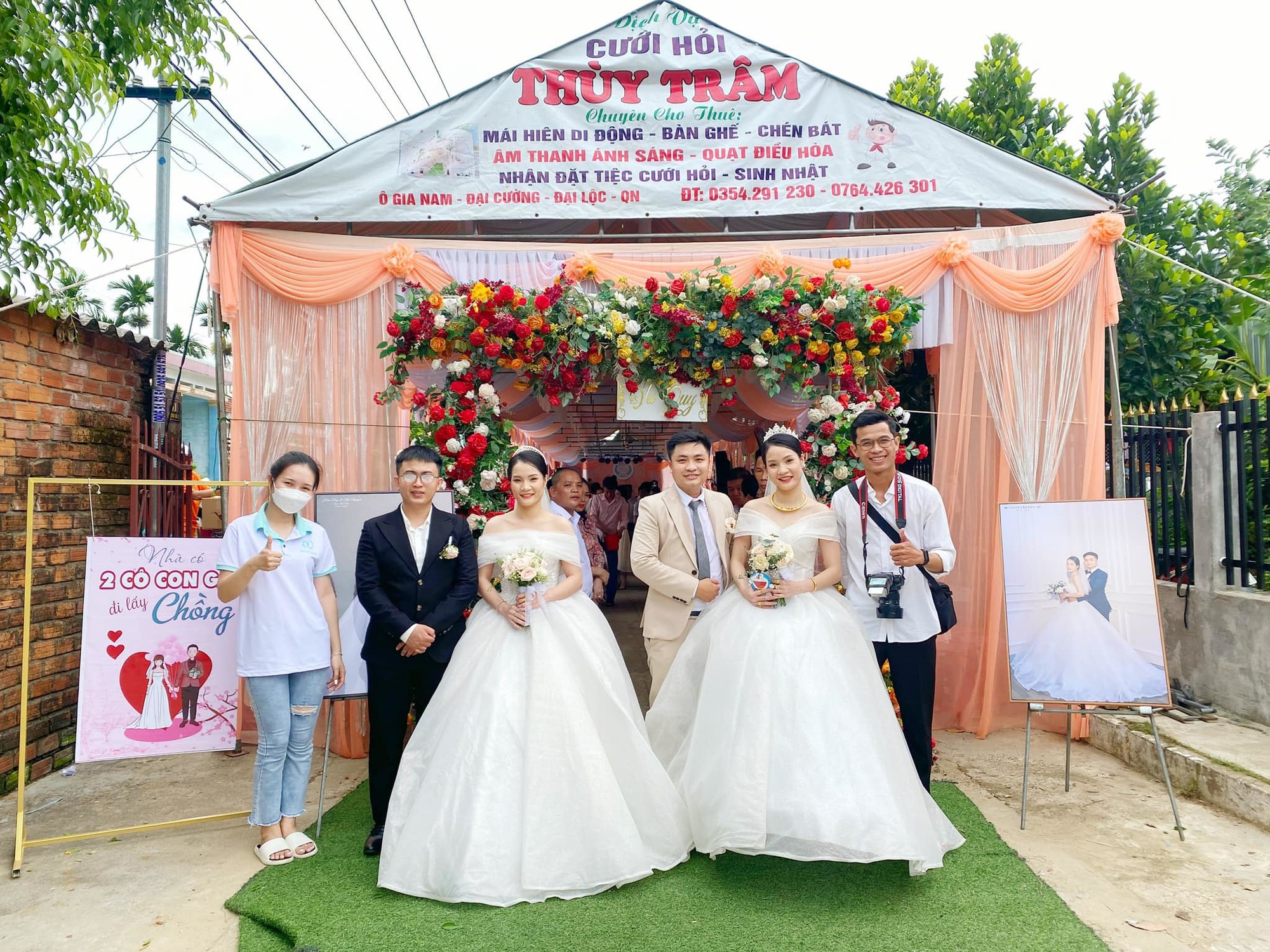 Chị em song sinh lên ‘xe hoa’ cùng ngày ở Quảng Nam: 'Chuẩn bị đồ cưới lộn xộn nhưng may mắn thành công tốt đẹp!' - Ảnh 4.