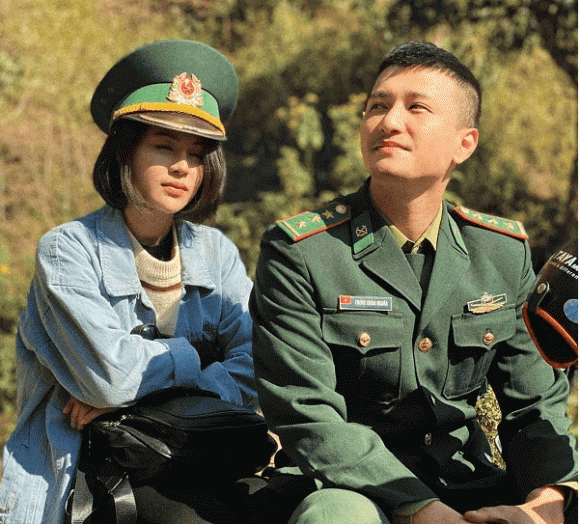 Dàn người tình màn ảnh đình đám của Lương Thu Trang: Thanh Sơn có đẹp đôi nhất? - Ảnh 3. Dàn người tình màn ảnh đình đám của Lương Thu Trang: Thanh Sơn có đẹp đôi nhất? - Ảnh 3.