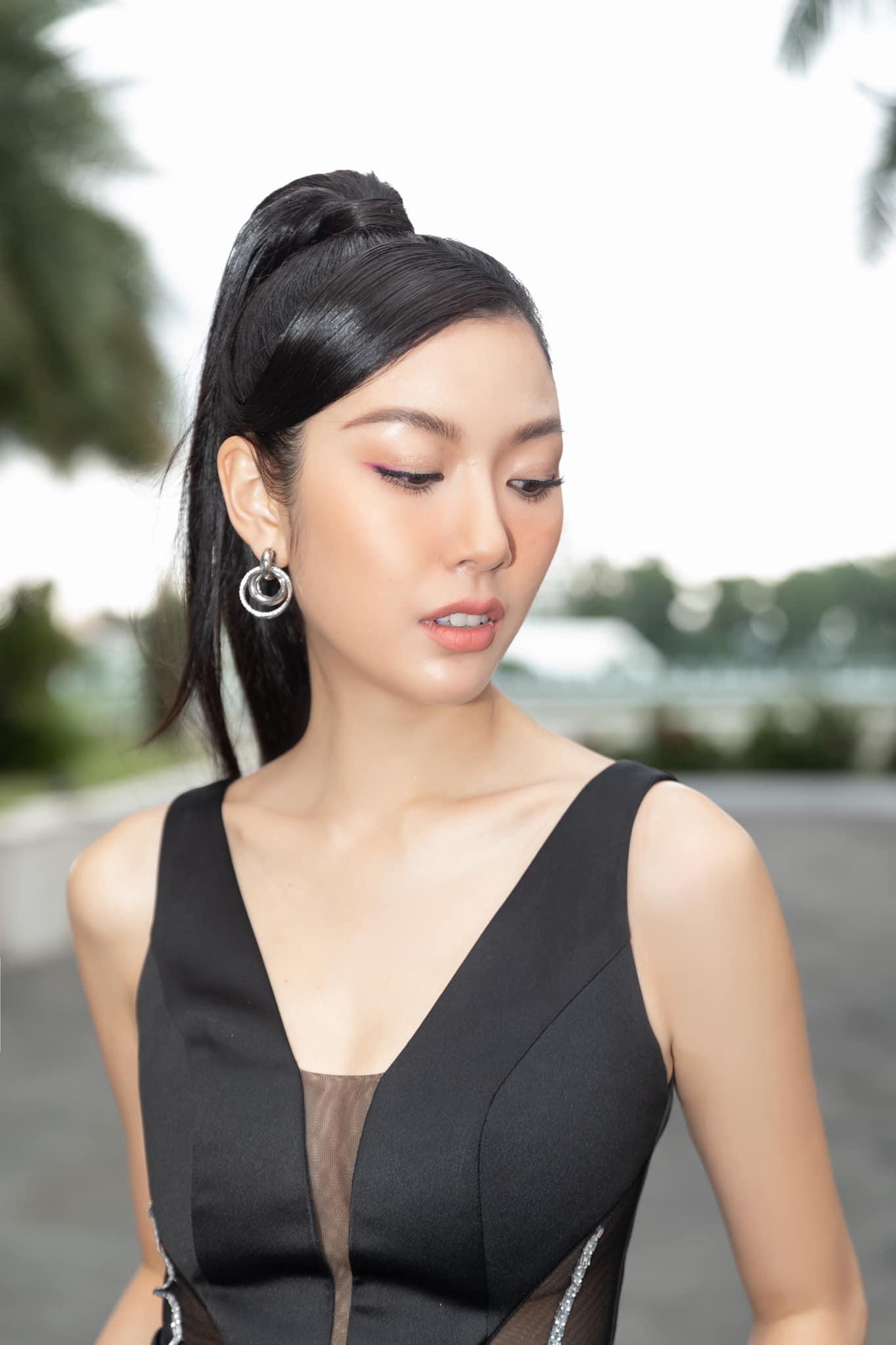 Thuý Vân mặc váy xẻ vòng 1 sexy, Kim Duyên công bố trang phục dân tộc ở Hoa hậu Siêu quốc gia - Ảnh 5.