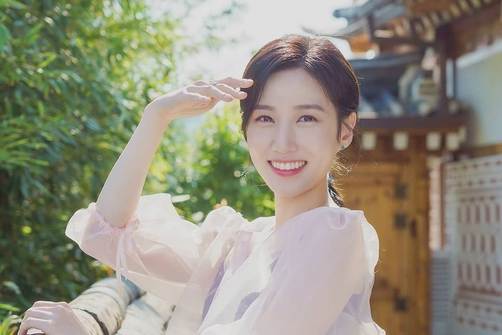 &quot;Nữ luật sư tự kỷ&quot; Park Eun Bin: Là diễn viên nhưng sợ xem phim, từng giả trai làm fan phát sốt - Ảnh 8.