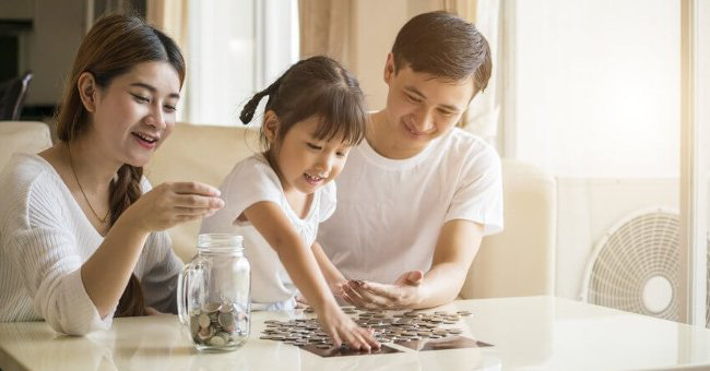 Từ câu chuyện nội chiến gia đình vì chữ tiền đến bí mật dạy con thành công đáng ngẫm: Nếu con cái tài giỏi hơn tôi, để lại tiền cho chúng là không cần thiết. Nếu chúng bất tài, tiền nhiều chỉ làm hư chúng - Ảnh 4. Từ câu chuyện nội chiến gia đình vì chữ tiền đến bí mật dạy con thành công đáng ngẫm: Nếu con cái tài giỏi hơn tôi, để lại tiền cho chúng là không cần thiết. Nếu chúng bất tài, tiền nhiều chỉ làm hư chúng - Ảnh 4.