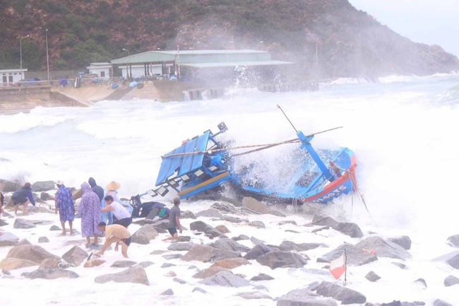 La Nina tiếp tục duy trì, bão nhiều hơn và nguy cơ mưa lũ dồn dập những tháng cuối năm - Ảnh 2.