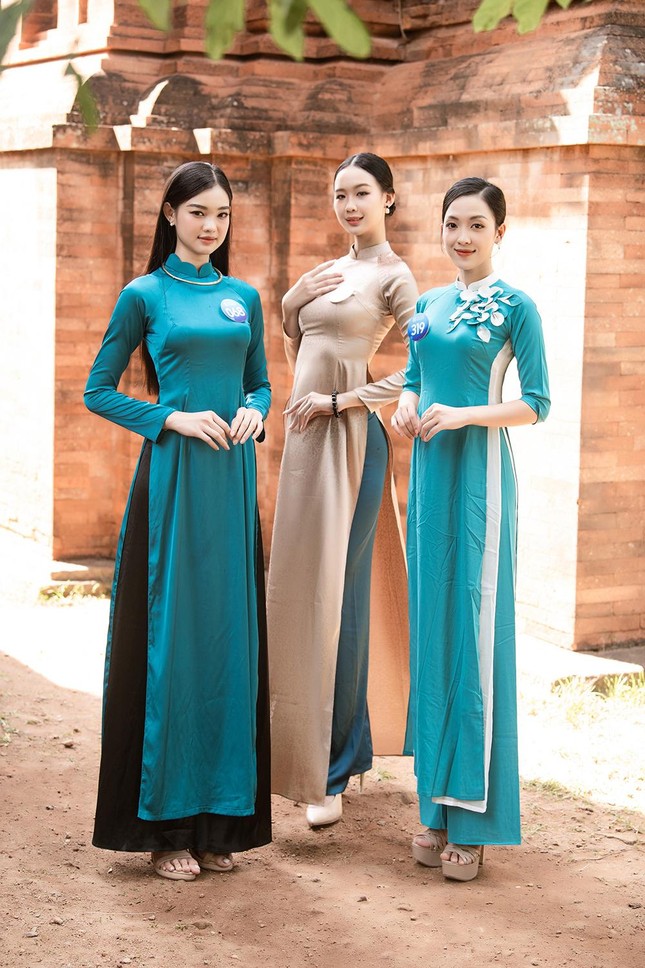Top 38 thí sinh Miss World Vietnam 2022 đọ sắc xinh đẹp với áo dài - Ảnh 10.