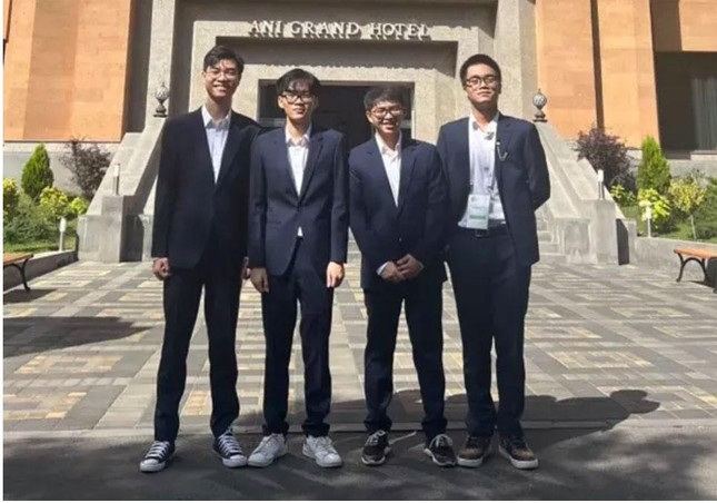 4 học sinh Việt Nam đoạt giải cao thi Olympic Sinh học quốc tế - Ảnh 1.