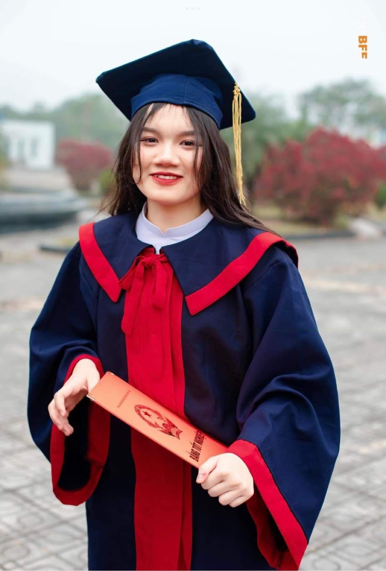 Học hỏi từ những điều nhỏ nhất, nữ sinh chuyên Nguyễn Huệ giành học bổng toàn phần Mỹ - Ảnh 1.