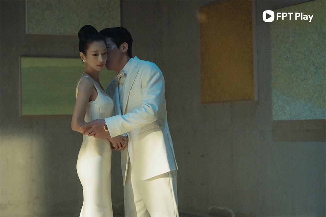 “Thiên Nga Bóng Đêm” trên FPT Play tái hiện vụ ly hôn thế kỷ của xứ Hàn? - Ảnh 1.