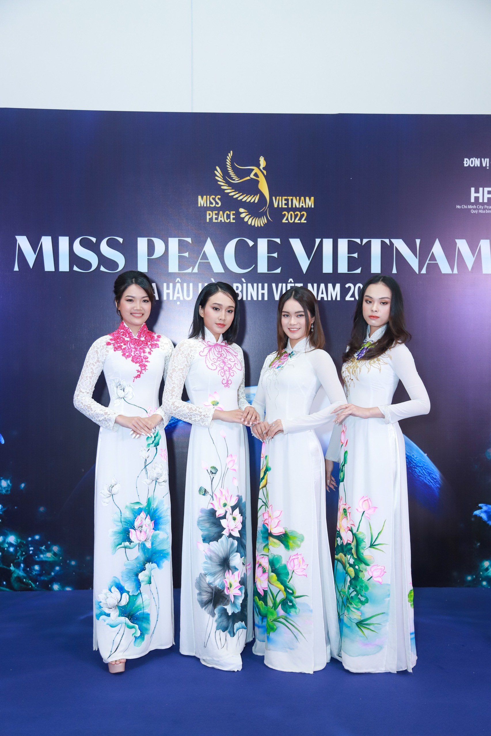 H'Hen Niê - Hoa hậu Đặng Thu Thảo đọ sắc cùng các mỹ nhân trên thảm đỏ Hoa hậu Hòa bình Việt Nam (Miss Peace Vietnam) - Ảnh 9.