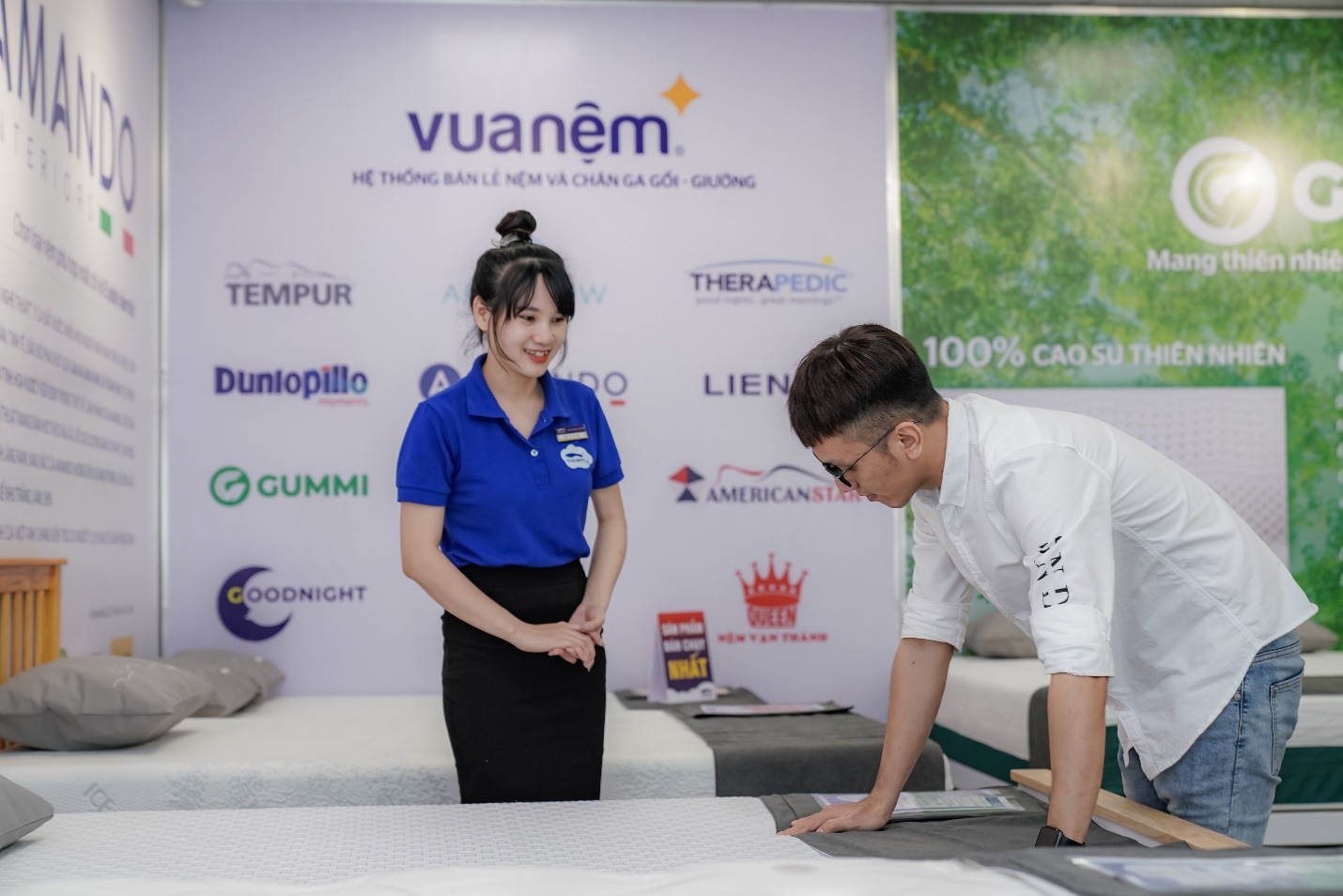 Vượt qua bộ tiêu chí xét duyệt khắt khe, Vua Nệm lọt Top 10 Thương hiệu xuất sắc châu Á - Ảnh 2. Vượt qua bộ tiêu chí xét duyệt khắt khe, Vua Nệm lọt Top 10 Thương hiệu xuất sắc châu Á - Ảnh 2.