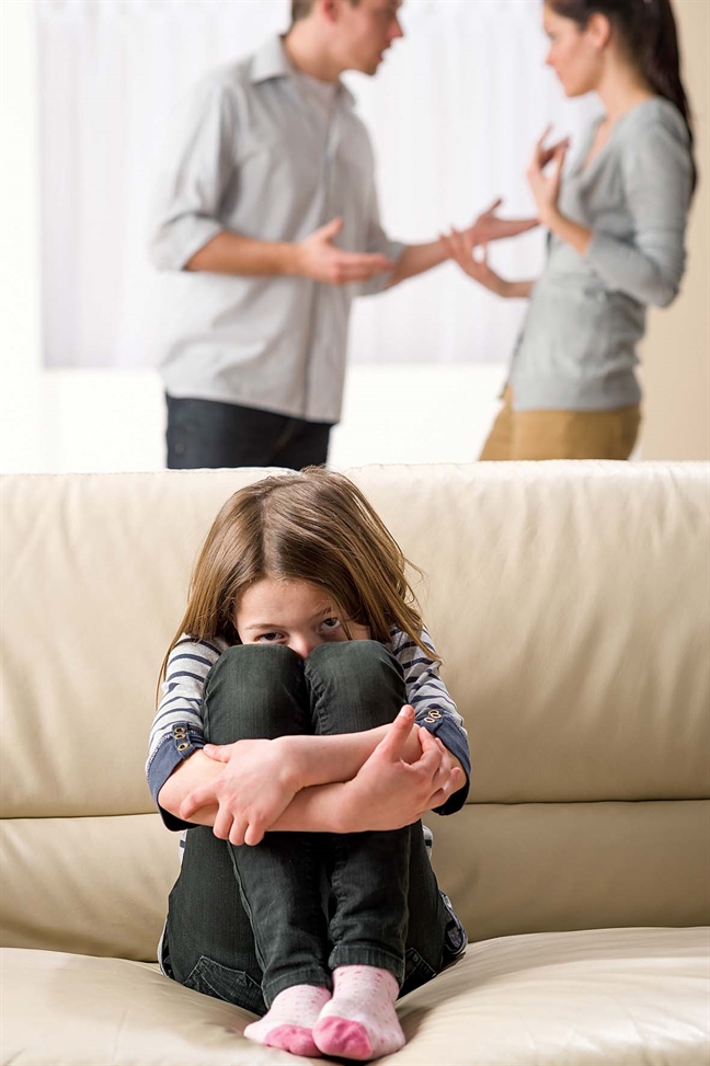 Cha mẹ dù giận nhau đến mấy cũng không nên nói 6 điều gây tổn thương này trước mặt con  - Ảnh 3.
