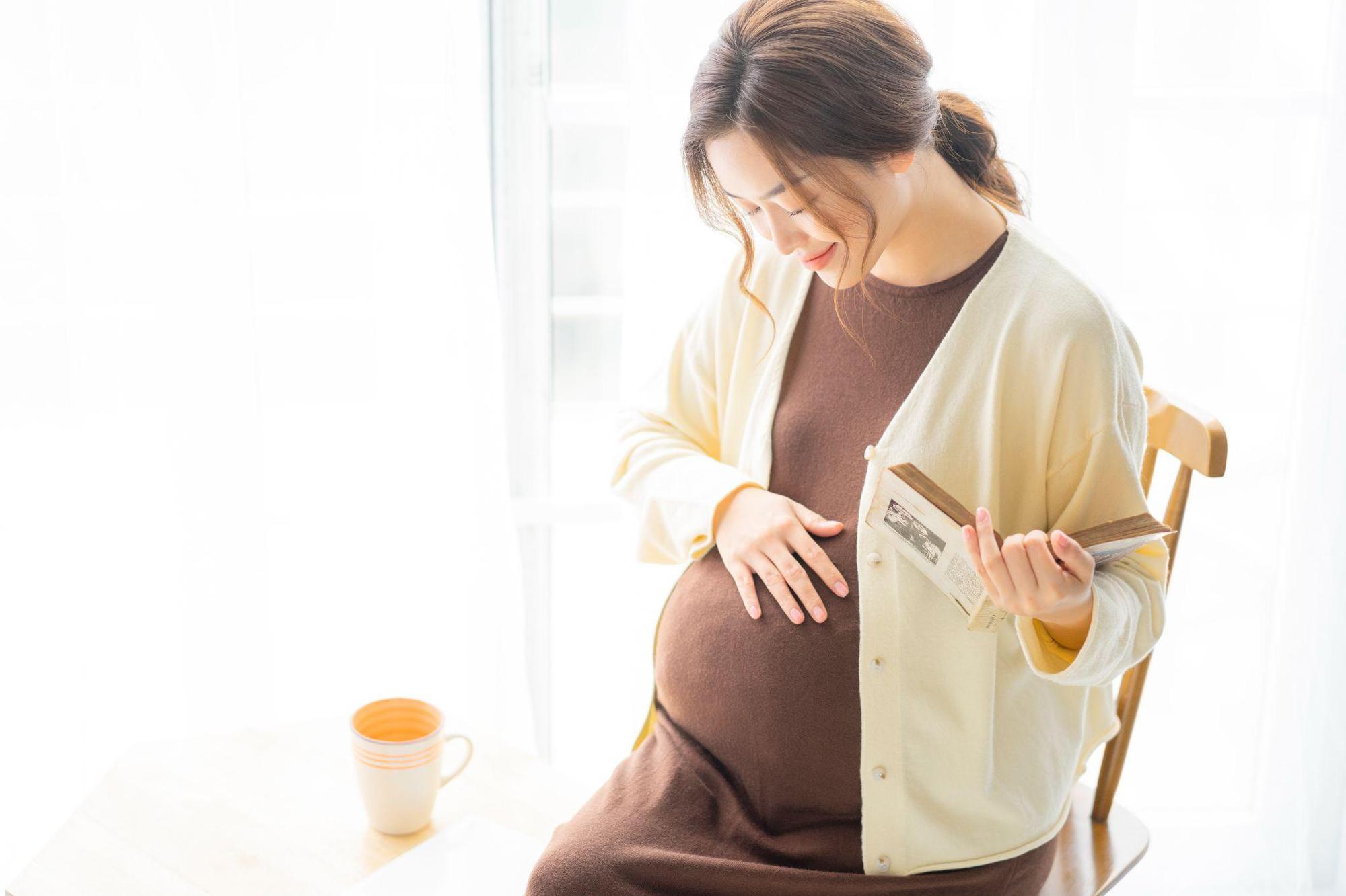 Mách mẹ bầu 3 bí quyết bổ sung miễn dịch tự nhiên mỗi ngày - Ảnh 3. Mách mẹ bầu 3 bí quyết bổ sung miễn dịch tự nhiên mỗi ngày - Ảnh 3.
