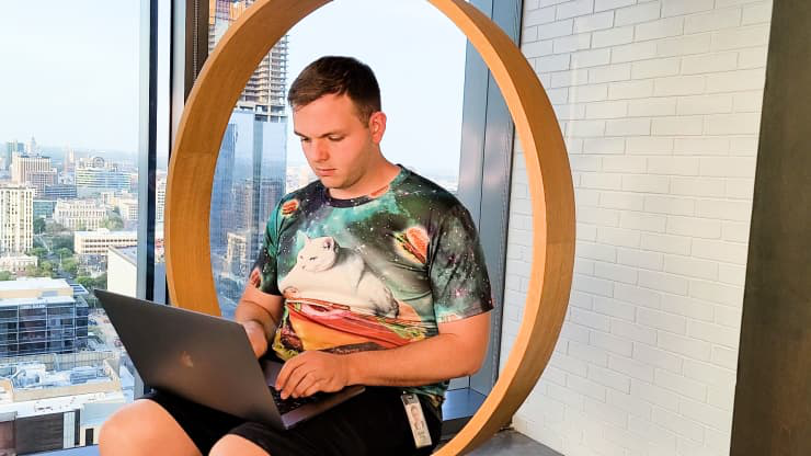 Kiếm 6,3 tỷ đồng mỗi năm, kỹ sư Google vẫn miệt mài dùng coupon giữa bão giá, tiết kiệm mua được nhà giữa đại dịch - Ảnh 5. Kiếm 6,3 tỷ đồng mỗi năm, kỹ sư Google vẫn miệt mài dùng coupon giữa bão giá, tiết kiệm mua được nhà giữa đại dịch - Ảnh 5.