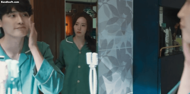  Phim “Big Mouth” mở màn: Yoona là sư tử hà đông bắt nạt Lee Jong Suk  - Ảnh 4.