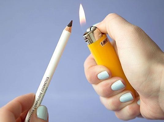 6 mẹo trang điểm đơn giản thế này thôi nhưng hiệu quả cực kỳ mà không phải ai cũng biết - Ảnh 4. 6 mẹo trang điểm đơn giản thế này thôi nhưng hiệu quả cực kỳ mà không phải ai cũng biết - Ảnh 4.