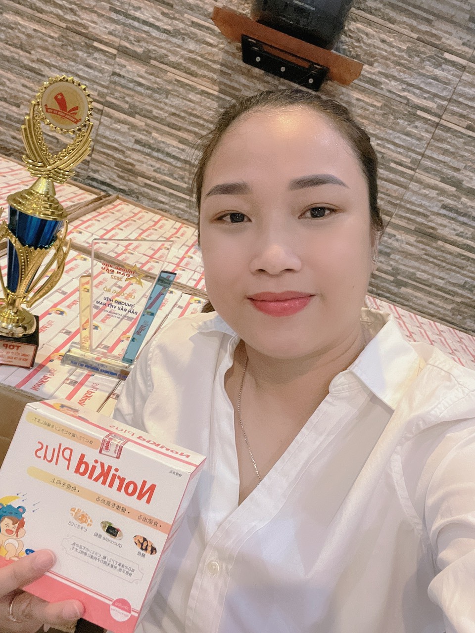 Mẹ 9x và hành trình kinh doanh sản phẩm bảo vệ sức khoẻ cho bé trên Shopee - Ảnh 1. Mẹ 9x và hành trình kinh doanh sản phẩm bảo vệ sức khoẻ cho bé trên Shopee - Ảnh 1.