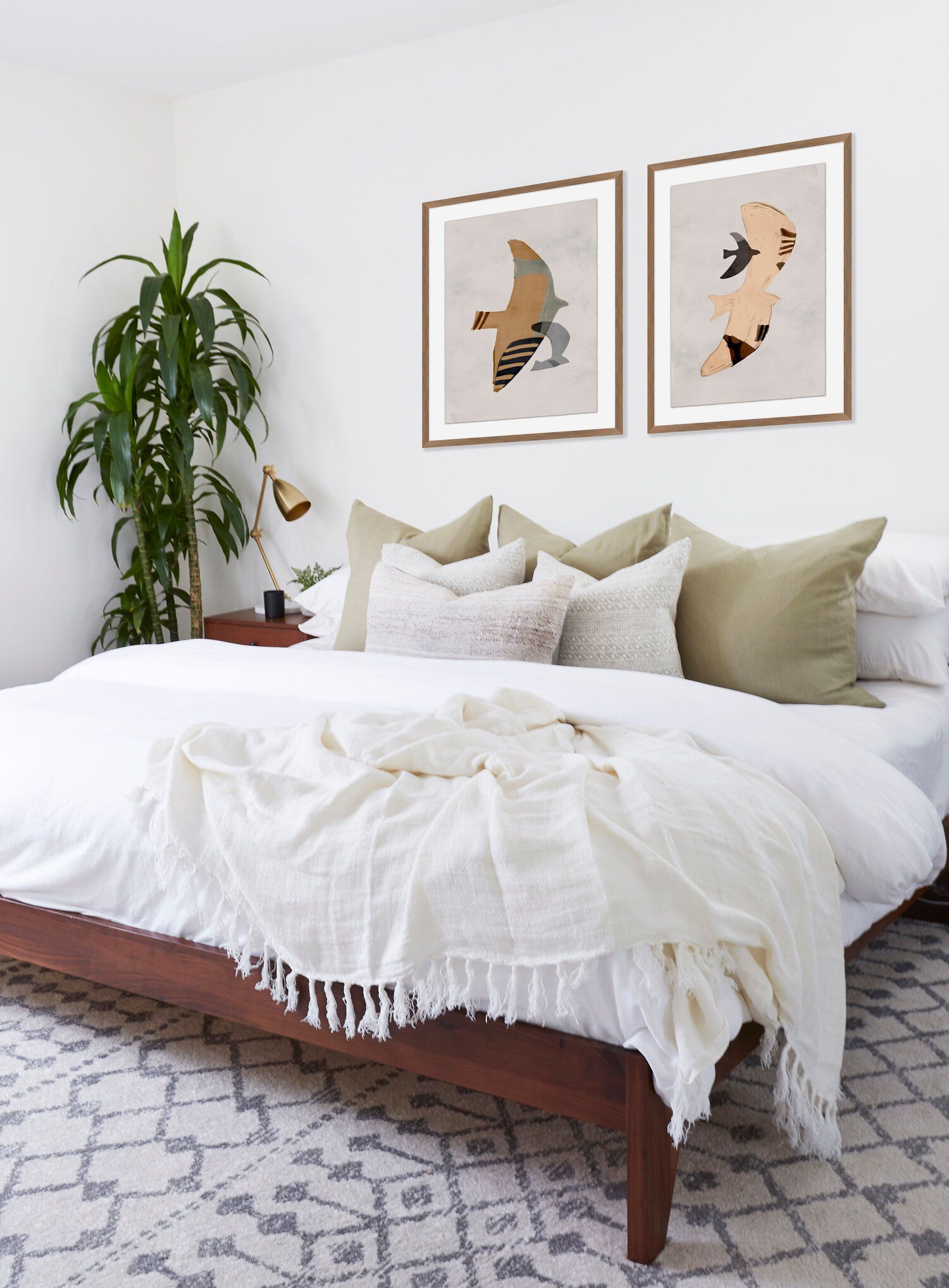 Những căn phòng ngủ khiến bạn đổ đứ đừ với gam màu oải hương lãng mạn - Ảnh 1.