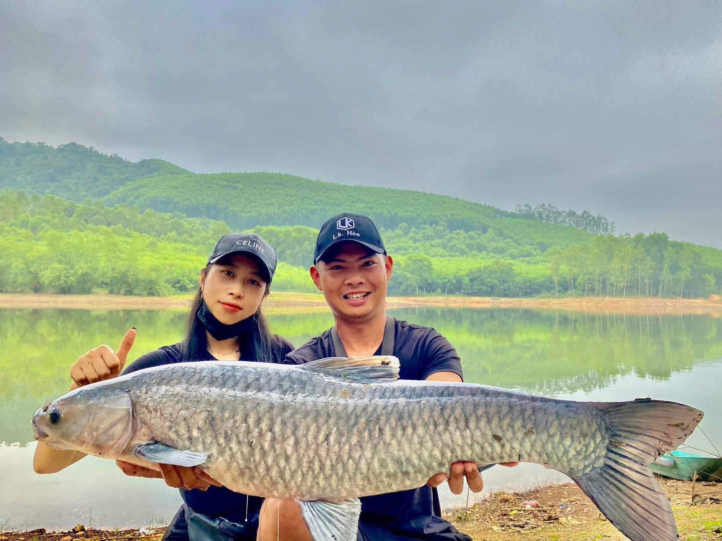 Mất trắng sau dịch, chàng trai Nghệ An rẽ hướng làm cần thủ triệu follower trên TikTok - Ảnh 5. Mất trắng sau dịch, chàng trai Nghệ An rẽ hướng làm cần thủ triệu follower trên TikTok - Ảnh 5.